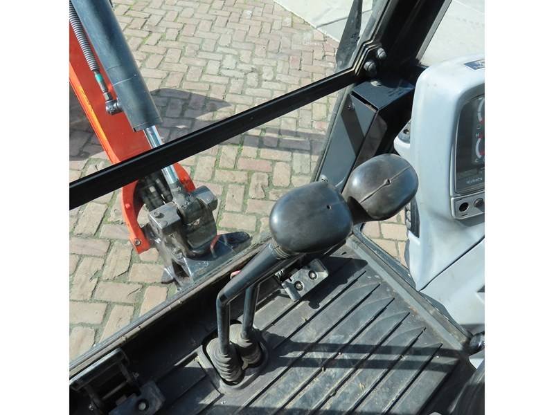 2011 Kubota KX016-4 - Image 5