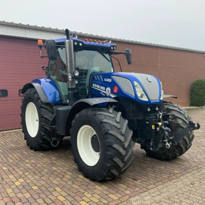 2016 New Holland T7.230