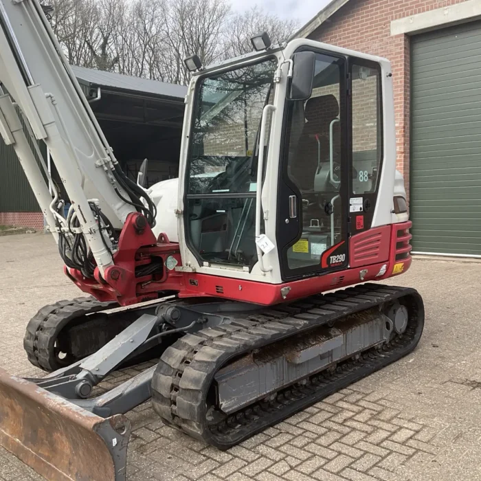 2015 Takeuchi TB 290