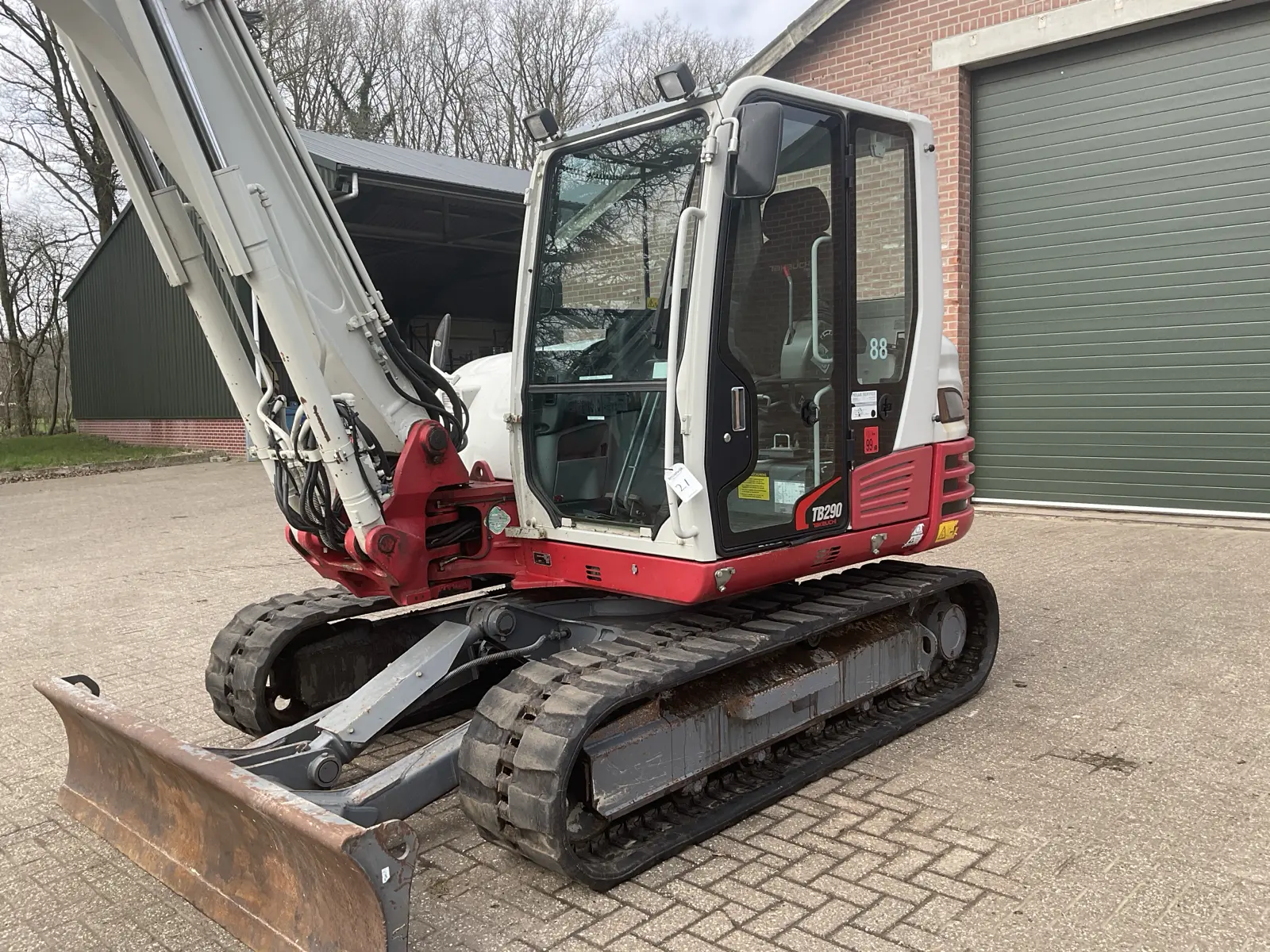 2015 Takeuchi TB 290
