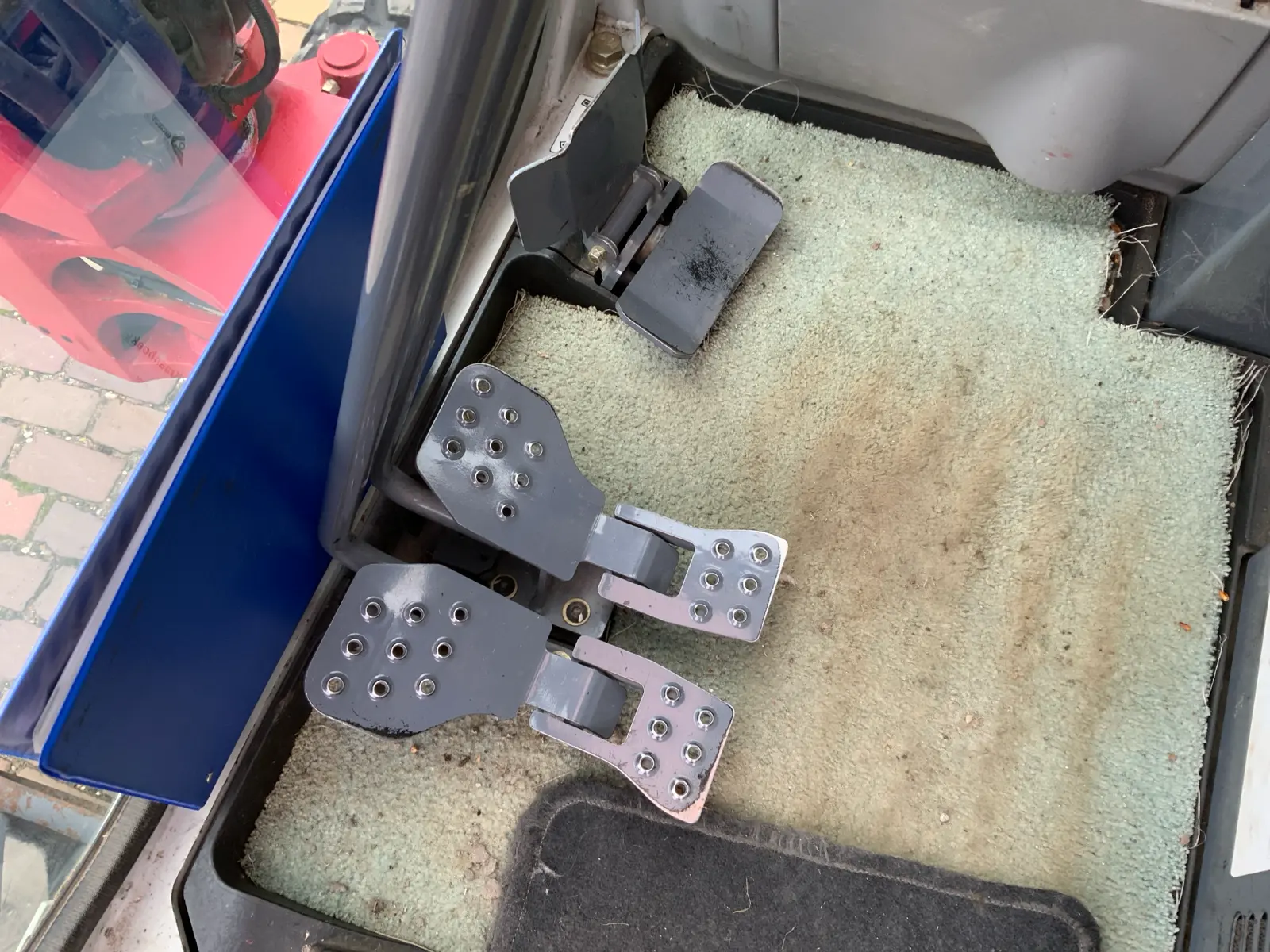 2012 Takeuchi TB235 - Image 5